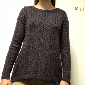 American Eagle Crew Neck Sweater